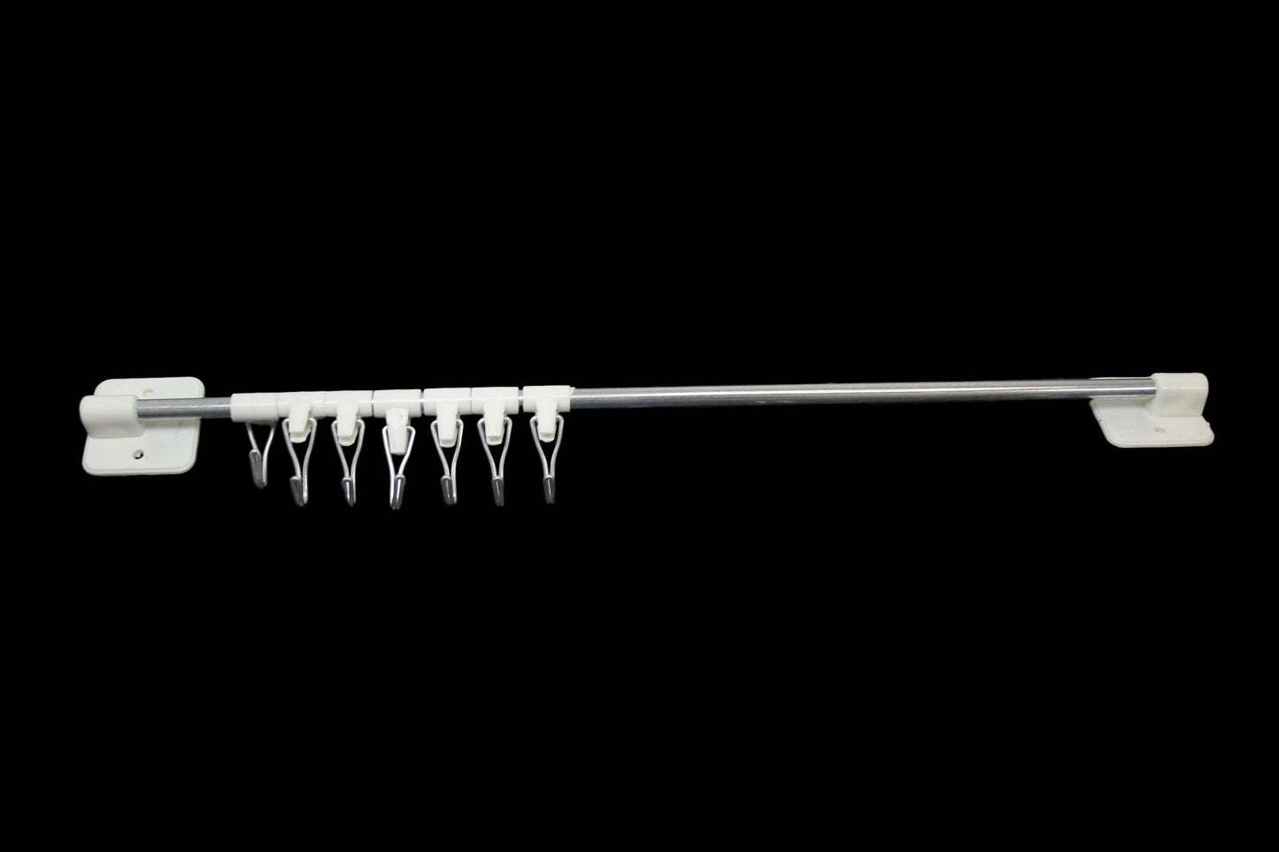 Suction Bathroom Kitchen Rail With Hooks Easy Storage Self Adhesive Rail 7 Hooks 45cm 62586