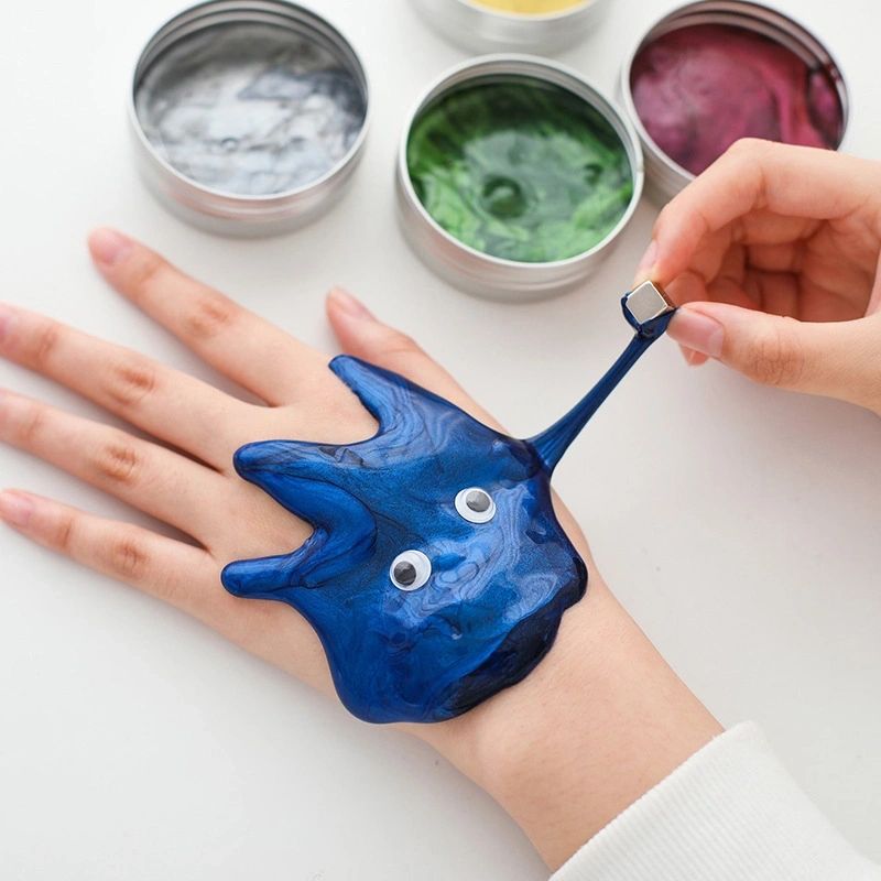Magnetic Putty Tin - Assorted Colours