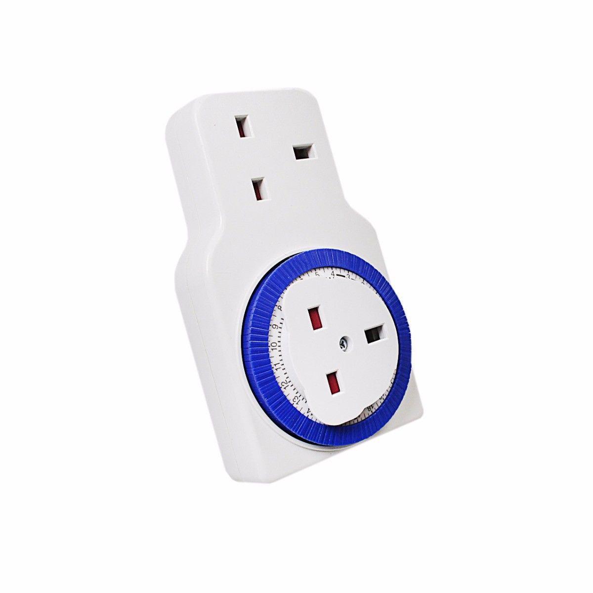 Eurosonic 24 Hour Timer With Additional Socket Non Timed 15 Minute Settings 6066