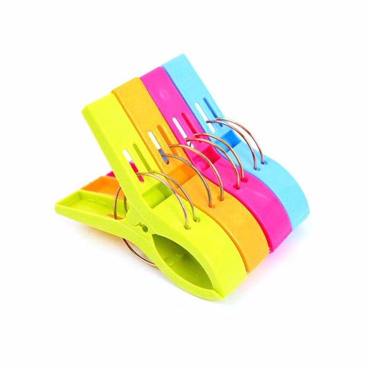 Plastic Large Washing Clothing Pegs with Spring 15 cm Pack of 4 0449