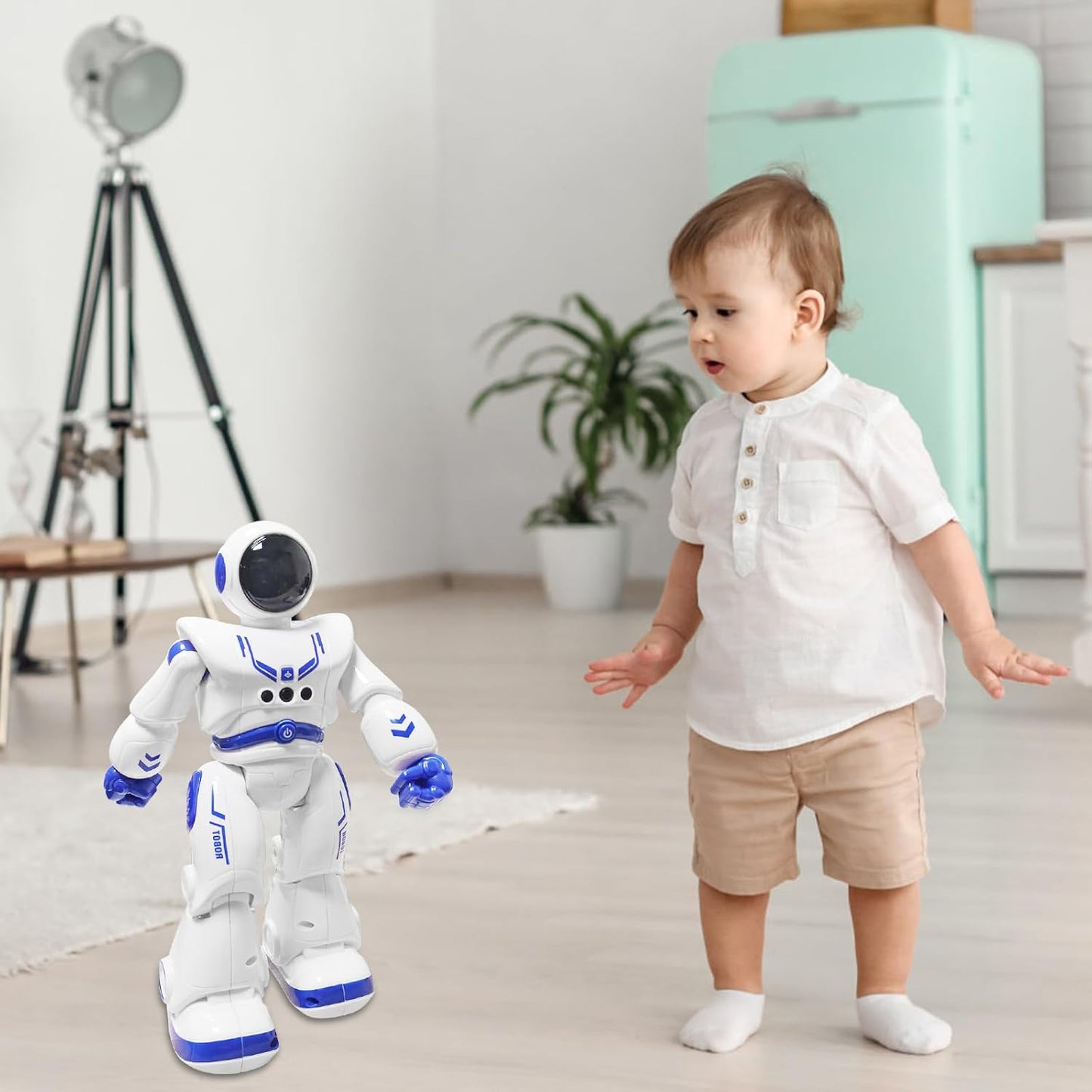 Remote Control Interactive President Robot With Infrared Controller Toys,Programmable,Singing, Moonwalking and LED Eyes