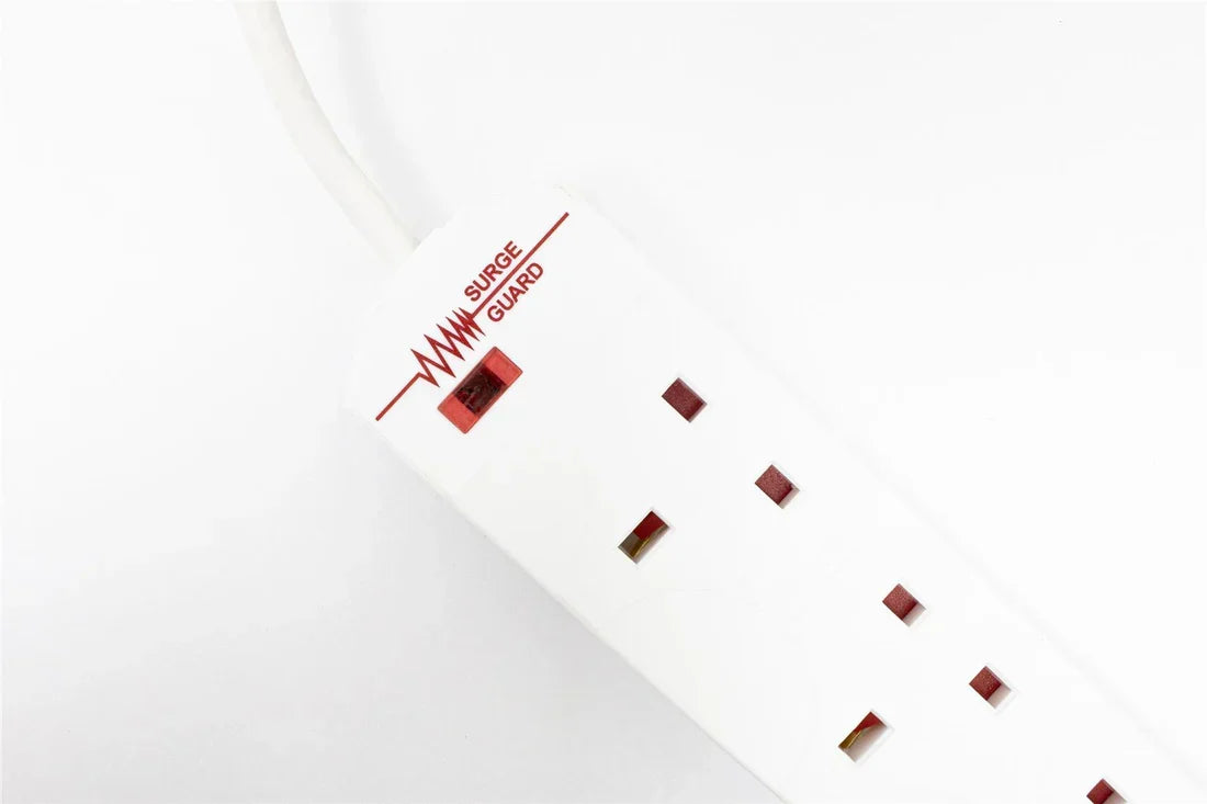 4 Gang Switched Extension Lead + Surge 2 Metre Pif2029 /