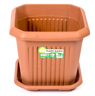 N0. 3 Plastic Square Plant Indoor Outdoor Garden Plant Pot with Base 16 x 14cm H2480