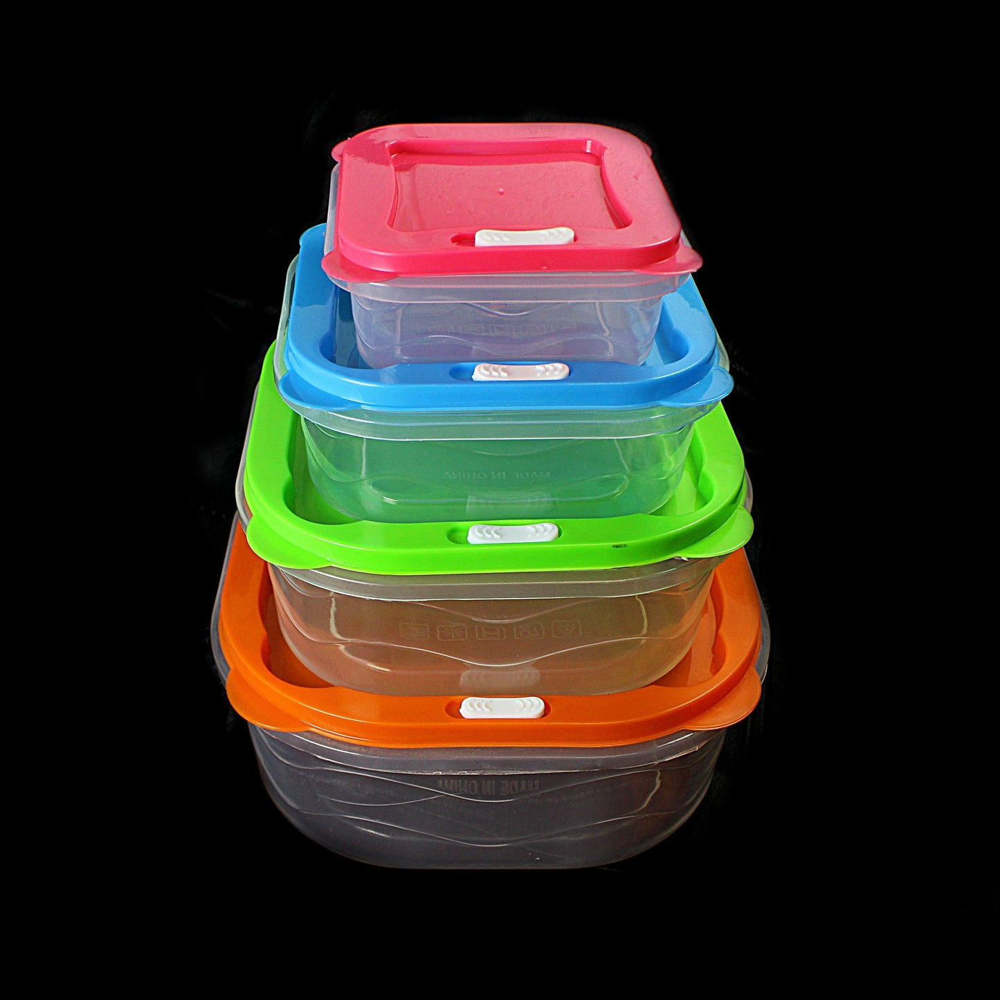 Plastic Square Food Storage Containers Set of 4 0401
