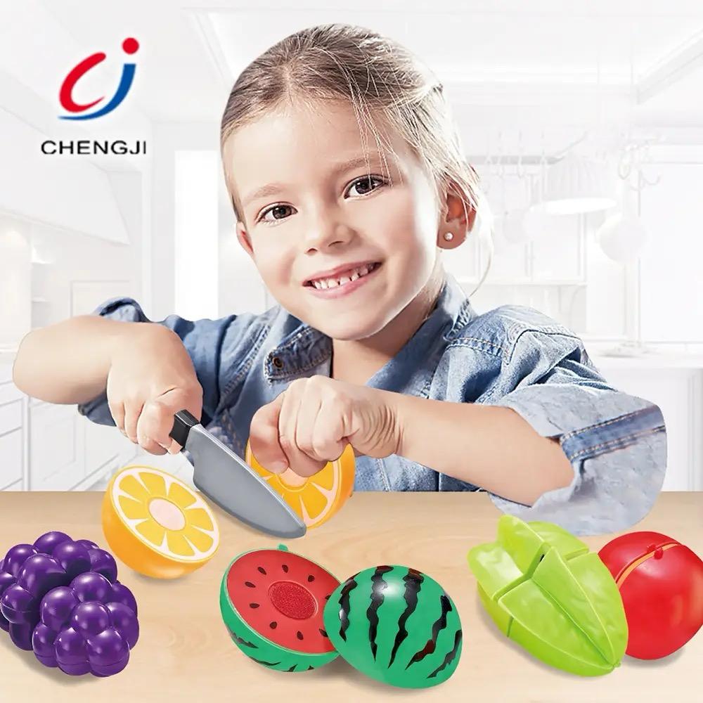 Pretend Play Fruit and Vegetables & Chopping Board