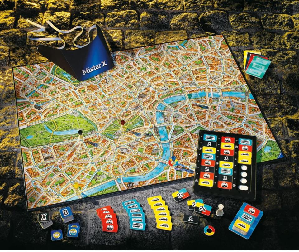 Scotland Yard Board Game