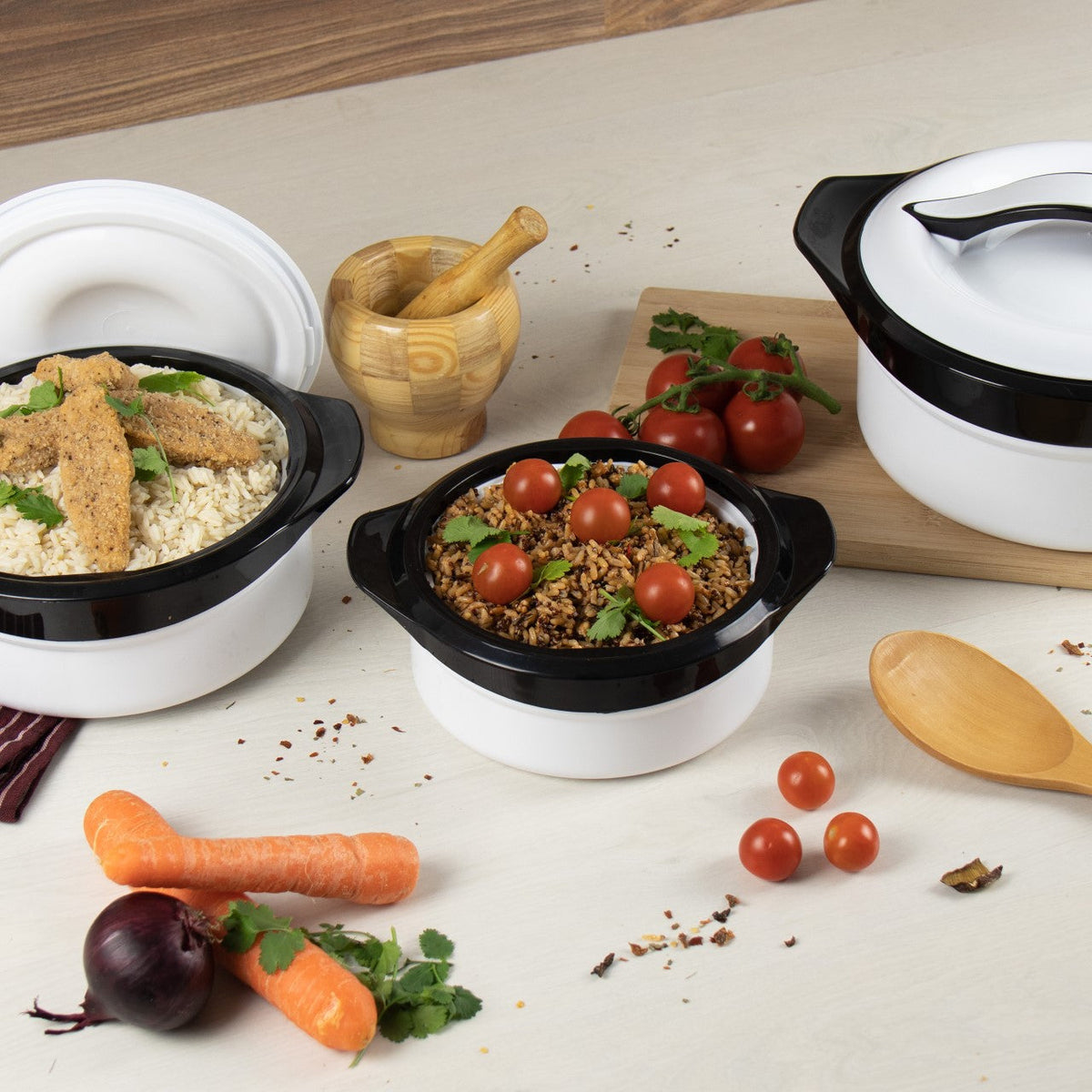 Sq Zenith Insulated Casserole Set 3 Piece White – Black 1L – 1.5L – 2.5L